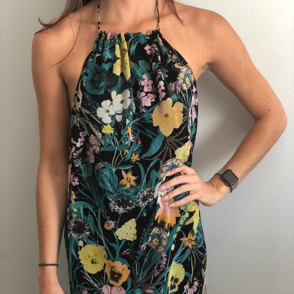 Flowey Backless Maxi